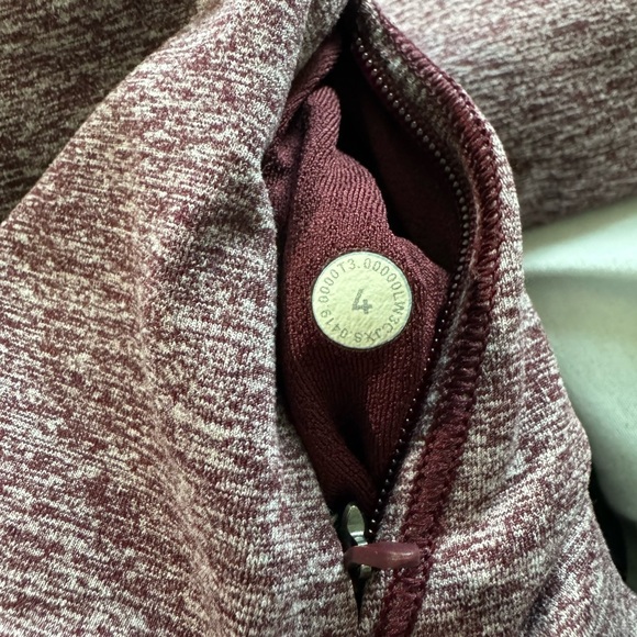 Lululemon Always Alert 1/2 Zip, size 4 in Heathered Garnet - Picture 8 of 9